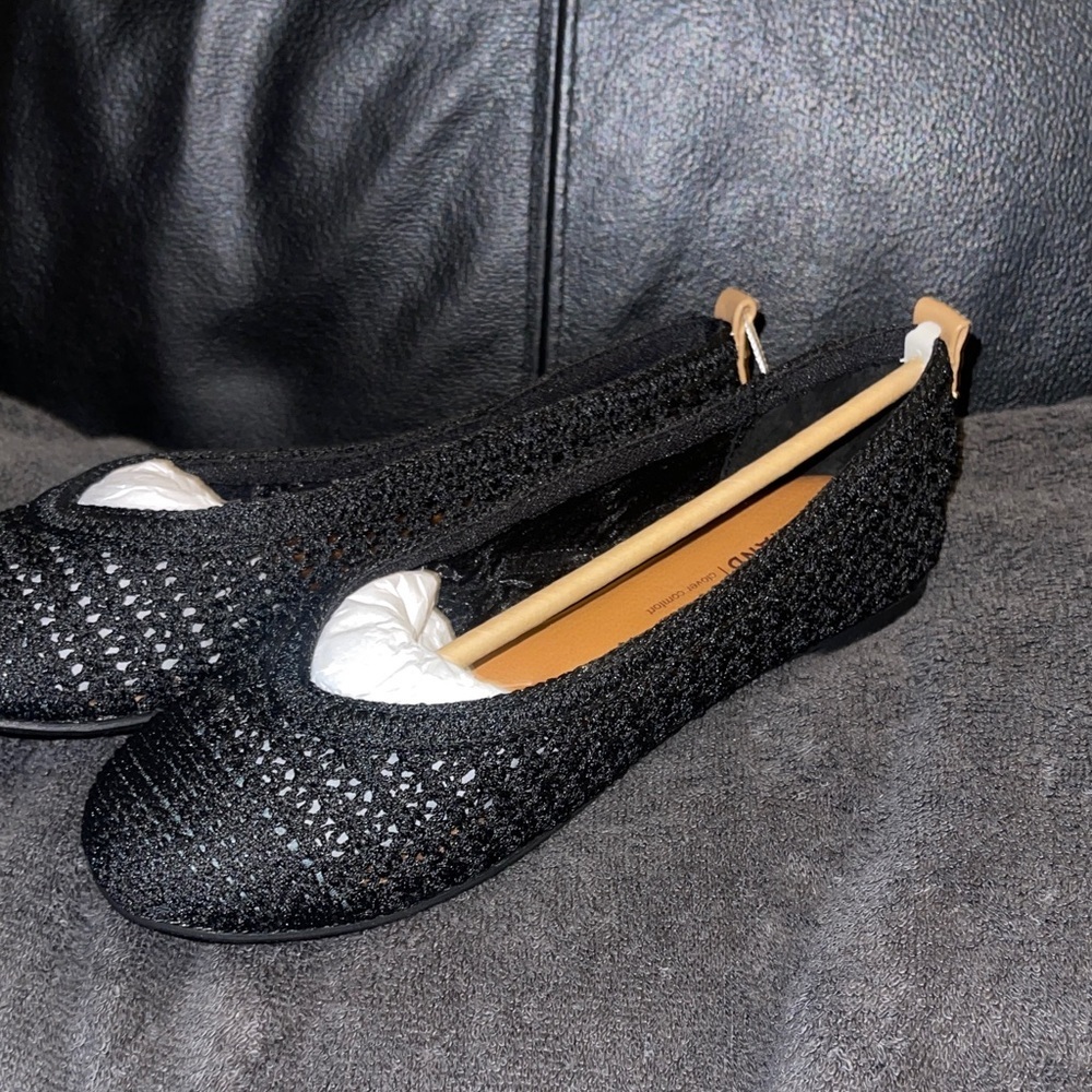 Lucky Brand Women’s Black Crochet Flats Size 6/36.5 NWOB